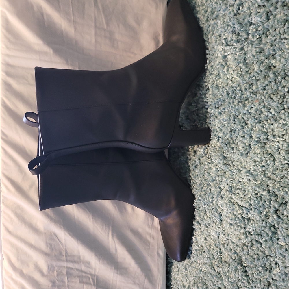 Ankle heel boots